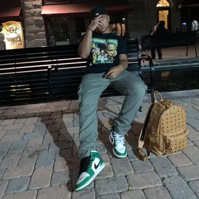 Listen to BigGeezyAlo, watch music videos, read bio, see tour dates & more!