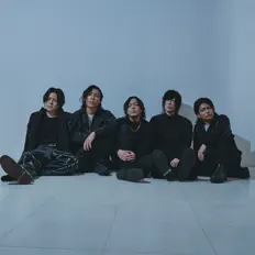 聆聽 Sailing Before The Wind、觀看音樂影片、閱讀小傳、查看巡演日期等！