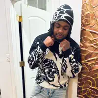 Ouça undefined, assista a videoclipes, leia a biografia, veja as datas das turnês e mais!