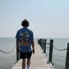 Dylan Gundel을(를) 듣고, 뮤직 비디오를 보고, 약력을 읽고, 투어 일정 등을 확인하세요!