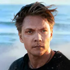 Escucha a Thomas Malt, mira videos musicales, lee su biografía, consulta las fechas de las gira y más.