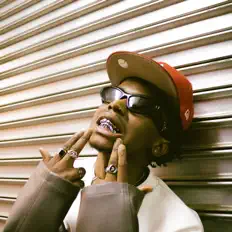 Ouça YungkiddReezy, assista a videoclipes, leia a biografia, veja as datas das turnês e mais!