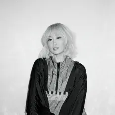 Dengarkan Alice Lee, tonton video musik, baca bio, lihat tanggal tur & lainnya!