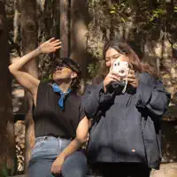 Escucha a undefined, mira videos musicales, lee su biografía, consulta las fechas de las gira y más.