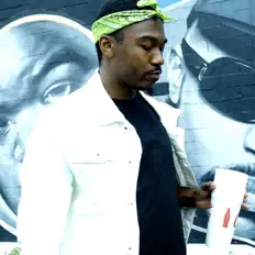 Listen to WUN Hunnit, watch music videos, read bio, see tour dates & more!