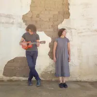 Écoutez undefined, regardez des vidéoclips, lisez la biographie, consultez les dates de tournée et plus encore !