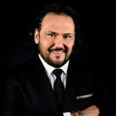 Ouça Umberto Veloz, assista a videoclipes, leia a biografia, veja as datas das turnês e mais!