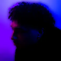 Klaisou£ dinle, müzik videolarını izle, biyografisini oku, tur tarihlerini ve daha fazlasını gör!