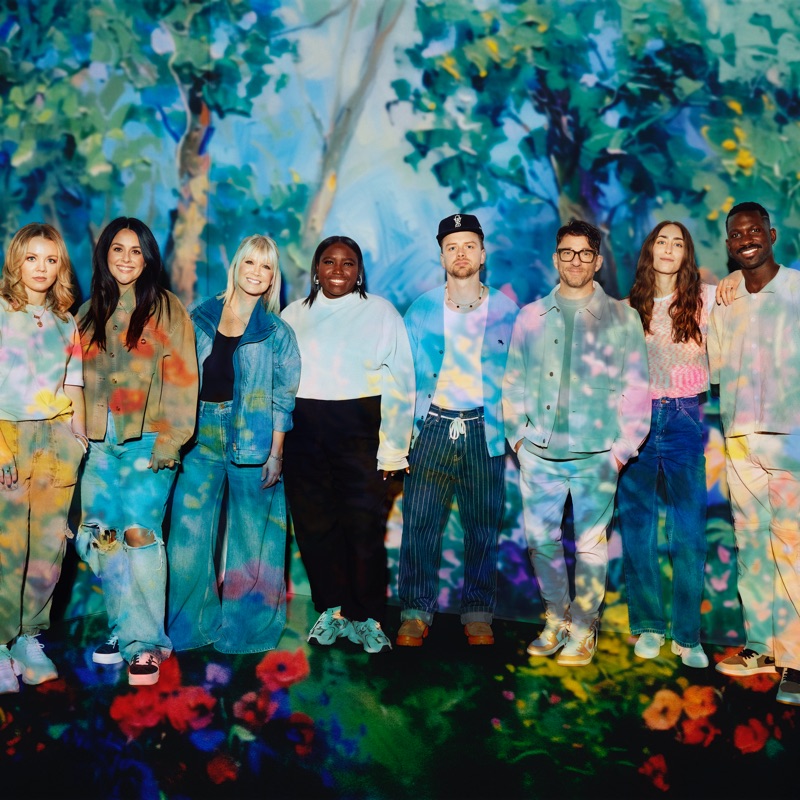 Mighty Name of Jesus (feat. Hope Darst) [Live] - The Belonging Co