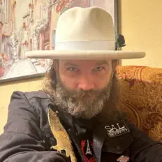 Escucha a Phlip Coggins, mira vídeos musicales, lee la biografía, consulta fechas de giras y mucho más.