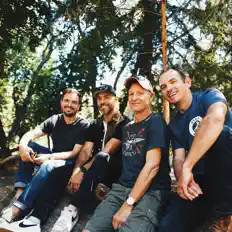 Steam Donkey dinle, müzik videolarını izle, biyografisini oku, tur tarihlerini ve daha fazlasını gör!