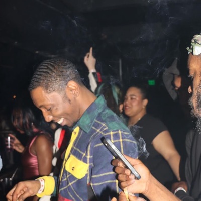 Listen to Dom Wavey, watch music videos, read bio, see tour dates & more!