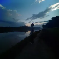 Mudasir Hassan: песни, клипы, биография, даты выступлений и многое другое.