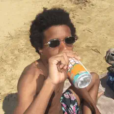 tibet annを聴いたり、ミュージックビデオを鑑賞したり、経歴やツアー日程などを確認したりしましょう！