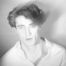 Ouve Ward Merckx, vê vídeos de música, lê a biografia, vê as datas da digressão e muito mais!