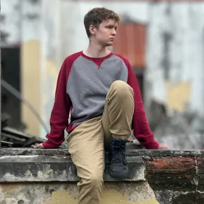 Listen to Kayden Challender, watch music videos, read bio, see tour dates & more!