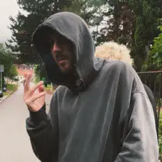 Thomas Virgo dinle, müzik videolarını izle, biyografisini oku, tur tarihlerini ve daha fazlasını gör!