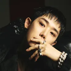 Escucha a WONHO, mira videos musicales, lee su biografía, consulta las fechas de las gira y más.