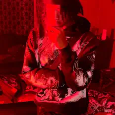 Escucha a KAMM, mira videos musicales, lee su biografía, consulta las fechas de las gira y más.