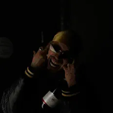 Listen to Loco Erno, watch music videos, read bio, see tour dates & more!
