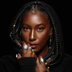 收听 Dominique Fils-Aimé、观看音乐视频、阅读小传、查看巡演日期等 ！