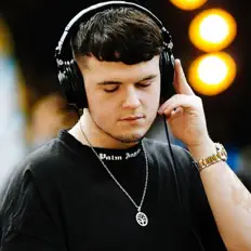 Escucha a Wvtts, mira vídeos musicales, lee la biografía, consulta fechas de giras y mucho más.