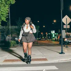 Ouve Armani Kay, vê vídeos de música, lê a biografia, vê as datas da digressão e muito mais!