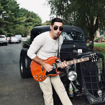 Listen to Dominic Wayne, watch music videos, read bio, see tour dates & more!