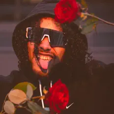 Poslechněte si interpreta Kobra, sledujte hudební videa, přečtěte si životopis, podívejte se na data turné a další informace.