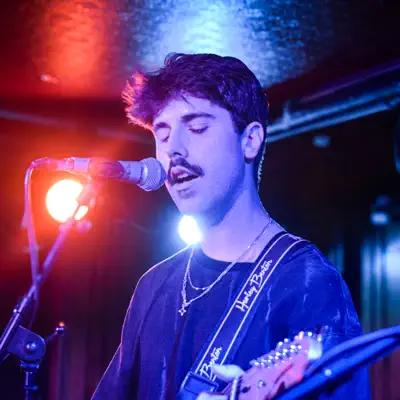 Listen to Álvaro Rubio, watch music videos, read bio, see tour dates & more!