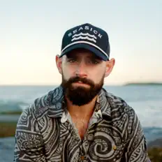 Sean Tobin을(를) 듣고, 뮤직 비디오를 보고, 약력을 읽고, 투어 일정 등을 확인하세요!