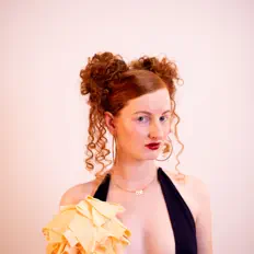 Dengarkan Ginge, tonton video musik, baca bio, lihat tanggal tur & lainnya!