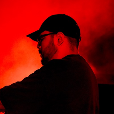 Listen to Edd Blaze, watch music videos, read bio, see tour dates & more!