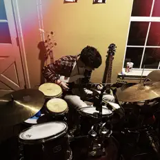 DrewBieDoo सुनें, म्यूज़िक वीडियो देखें, बायो पढ़ें, दौरे की तारीखें और बहुत कुछ देखें!