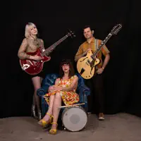 Ascolta undefined, guarda video musicali, leggi la biografia, vedi le date del tour & altro!
