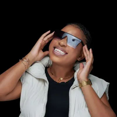 Listen to Enhle Thee DJ, watch music videos, read bio, see tour dates & more!