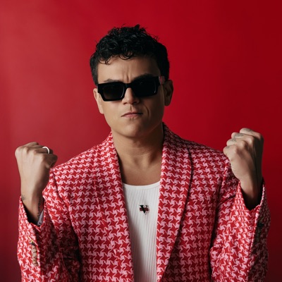 Escucha a Silvestre Dangond, mira videos musicales, lee su biografía, consulta las fechas de las gira y más.