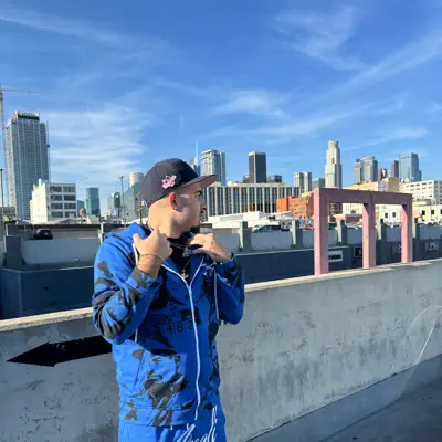 Listen to Iamfariel, watch music videos, read bio, see tour dates & more!