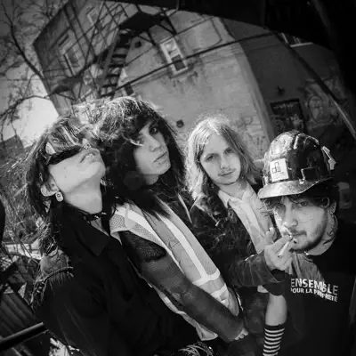 Listen to Conflit Majeur, watch music videos, read bio, see tour dates & more!
