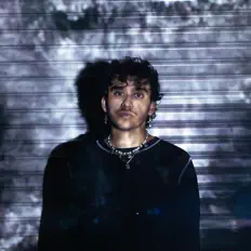 Escucha a Daryl Salad, mira videos musicales, lee su biografía, consulta las fechas de las gira y más.