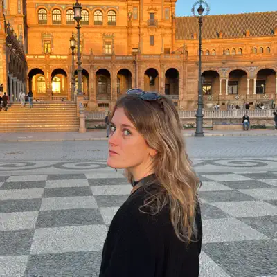 Listen to Juliette Semoule, watch music videos, read bio, see tour dates & more!
