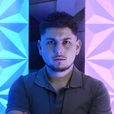 Dengarkan Visionary, tonton video musik, baca bio, lihat tanggal tur & lainnya!