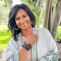 Listen to Angela Moss Poole, watch music videos, read bio, see tour dates & more!