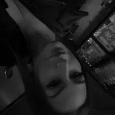 聆聽 SlimAddams、觀看音樂影片、閱讀小傳、查看巡演日期等！