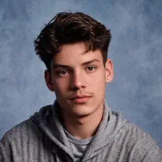 Luister naar Maxim Hristozov, bekijk muziekvideo's, lees de bio, bekijk de tourdata, en meer!