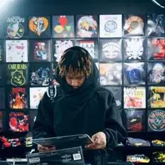 收听 Deckar、观看音乐视频、阅读小传、查看巡演日期等 ！