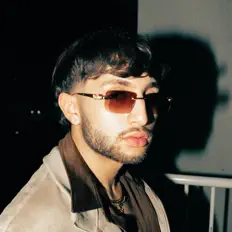 Listen to Laboy, watch music videos, read bio, see tour dates & more!
