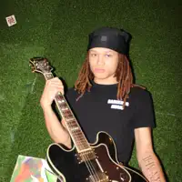 undefined을(를) 듣고, 뮤직 비디오를 보고, 약력을 읽고, 투어 일정 등을 확인하세요!