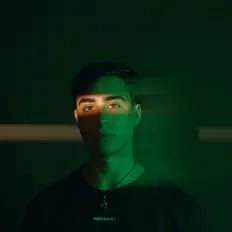 聆聽 Tomas Briski、觀看音樂影片、閱讀小傳、查看巡演日期等！