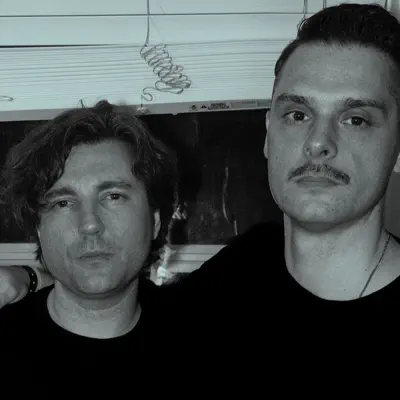 Listen to Inhalt, watch music videos, read bio, see tour dates & more!